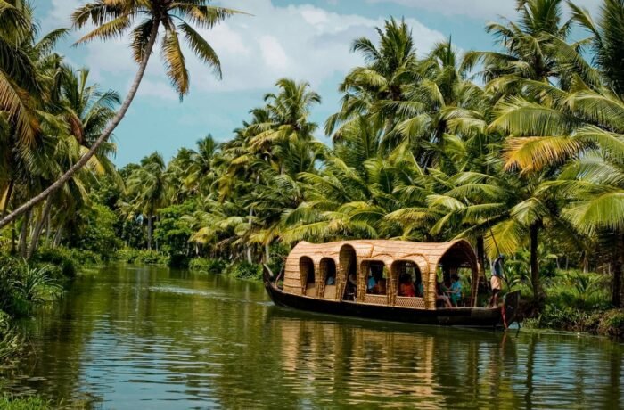 Oberoi Luxury Private Tour